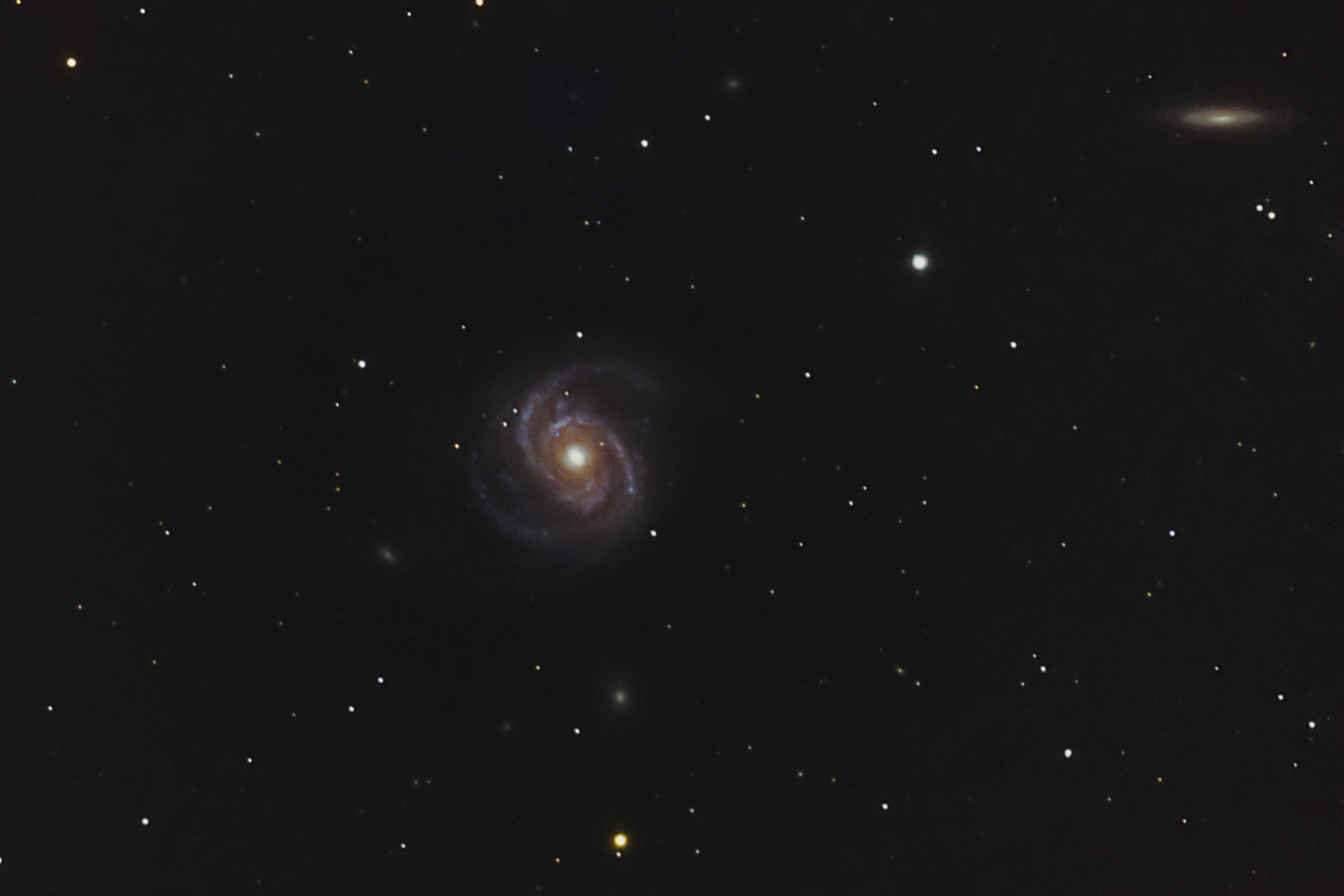 M100_220304