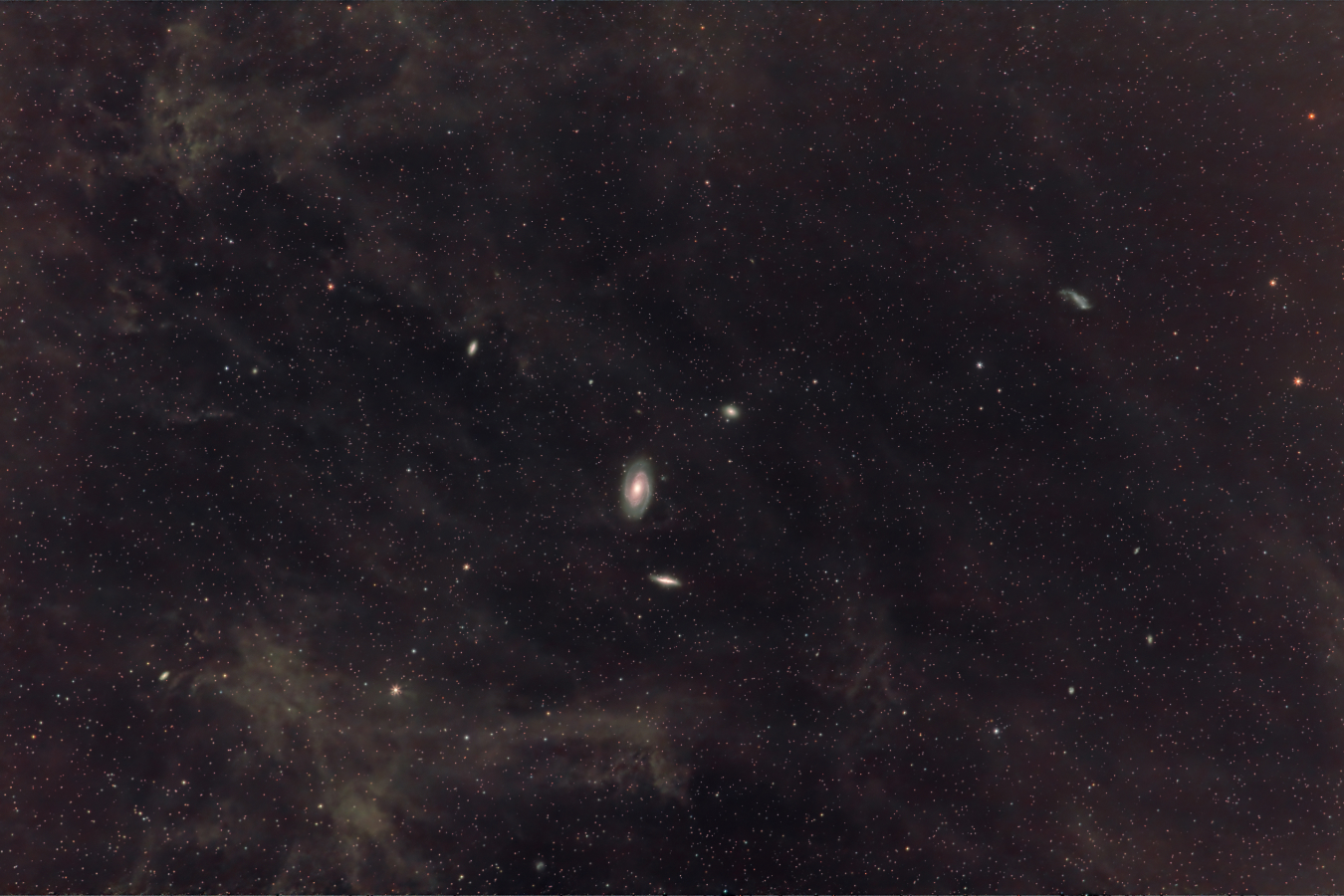 M81M82_24050211
