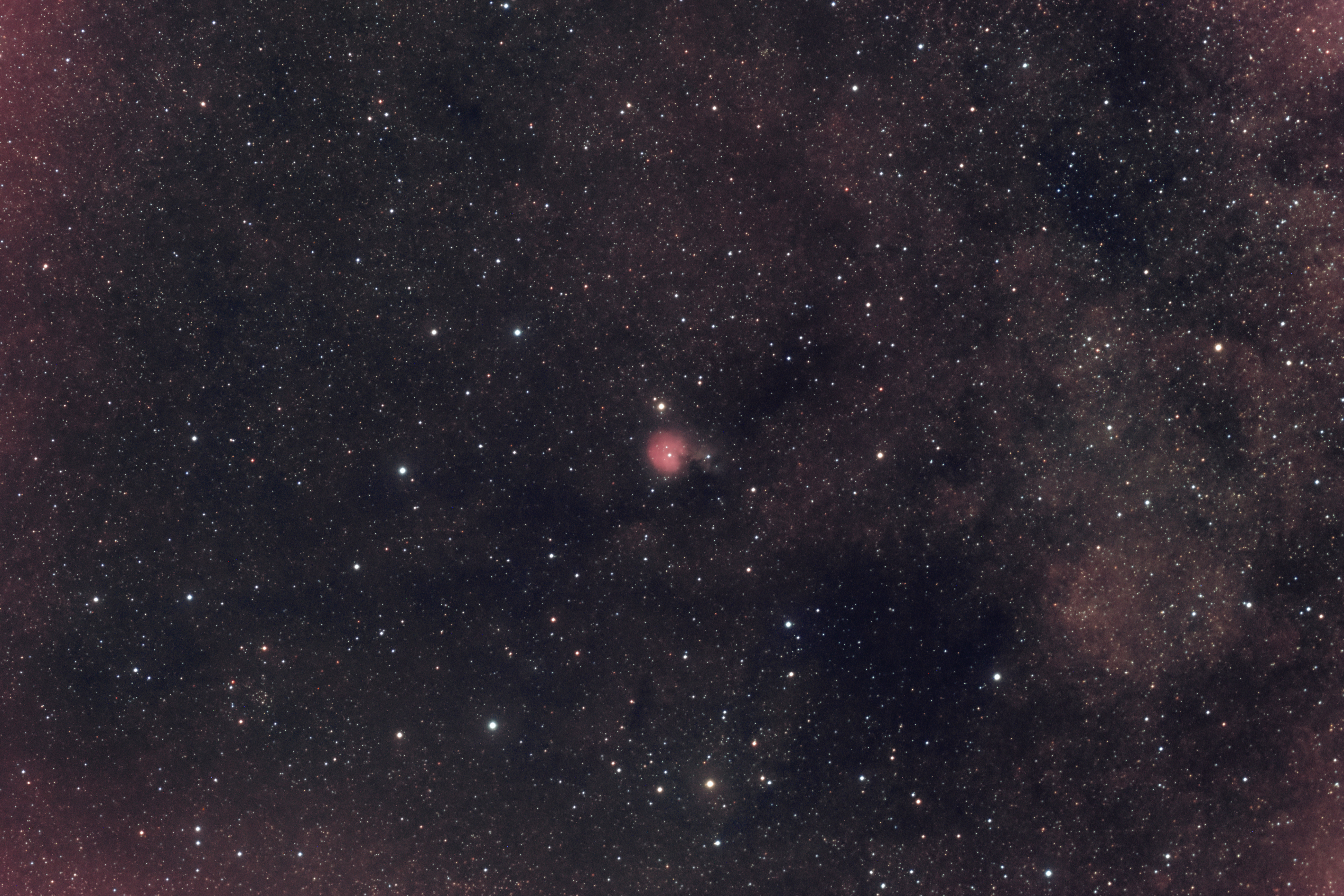 Sh2-82_240715